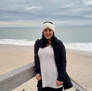 Meet your Posher, Lee